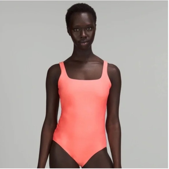 Lululemon Waterside Square-Neck One-Piece Swimsuit Raspberry Cream Size 6 - Picture 1 of 4